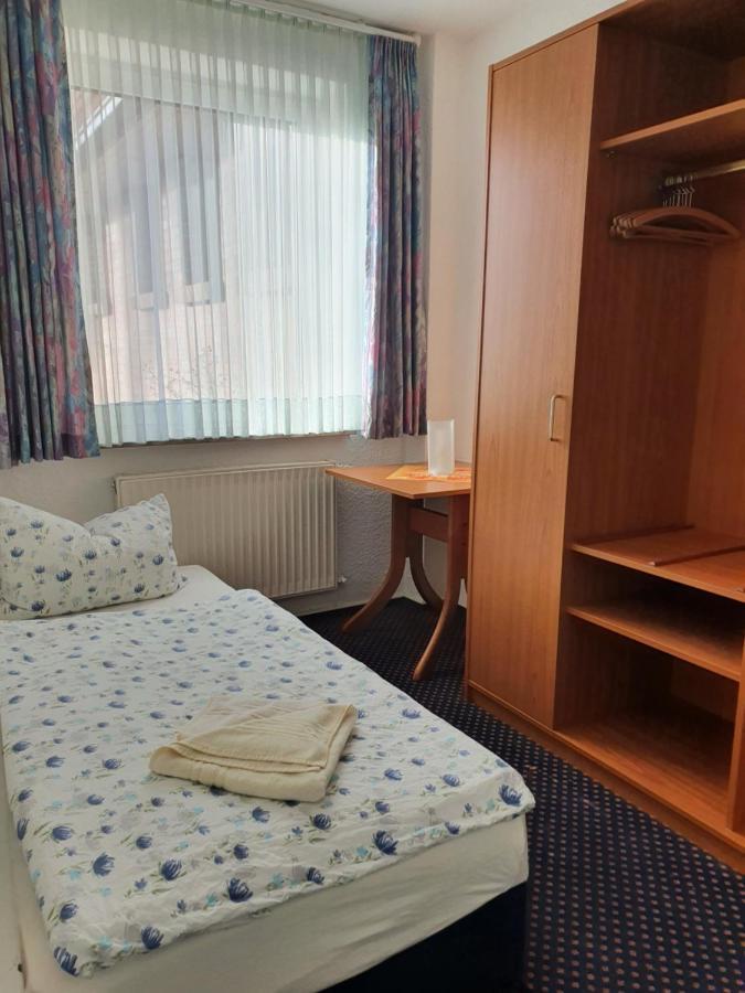 Hotel Pension Stoertebeker Biendorf Bagian luar foto